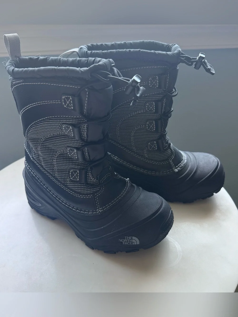 THE NORTH FACE ALPENGLOW IV WINTER BOOTS KIDS' boys black snow boots winter